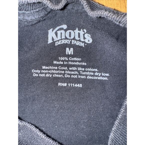 Knott’s Scary Farm Graphic T-Shirt Black Medium 18x26 Haunted Maze Horror Tee - Picture 4 of 4